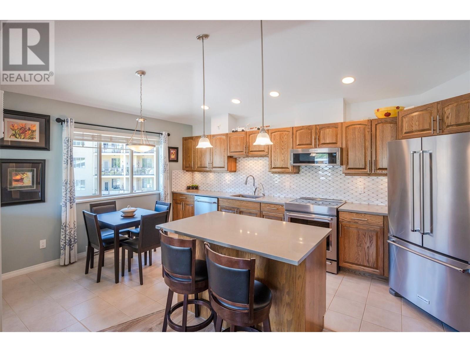 301A 921 SPILLWAY Road, Oliver, British Columbia V0H1T8 For Sale