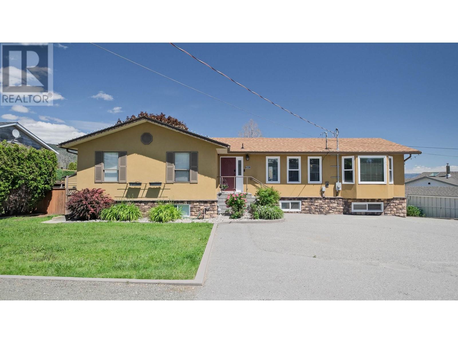 2816 Lower Glenrosa Road, West Kelowna, British Columbia V4T1C8 For