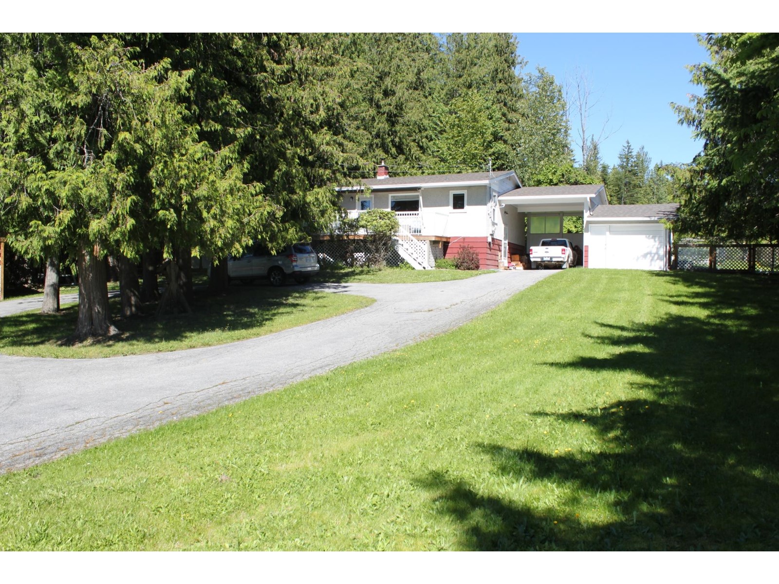 270 GLENACRES ROAD, Nakusp, British Columbia V0G1R0 For Sale | HouseSigma