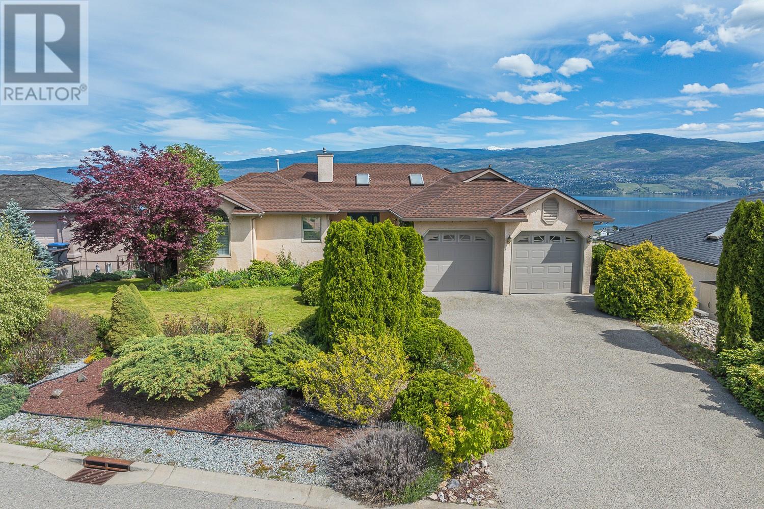 1455 Rome Place, West Kelowna, British Columbia V4T1Y5 For Sale