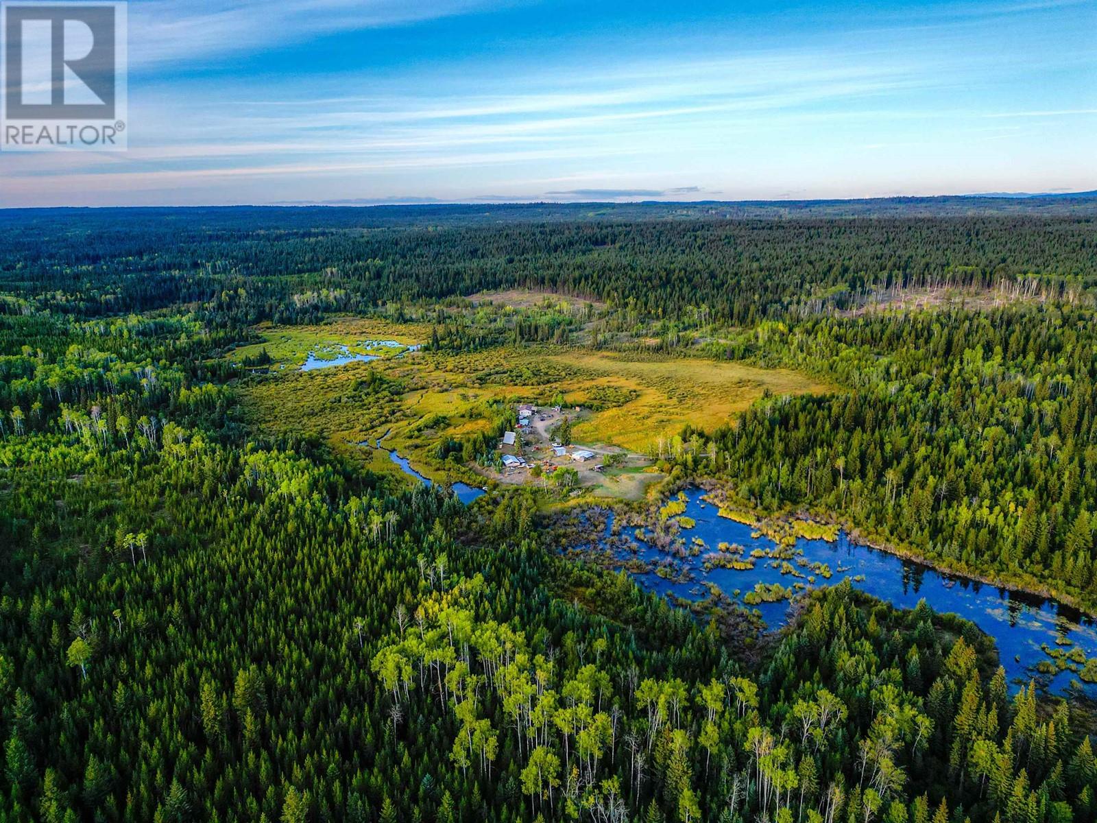 3240 MAZEFORBES FS ROAD, Lac La Hache, British Columbia V0K1T1 For