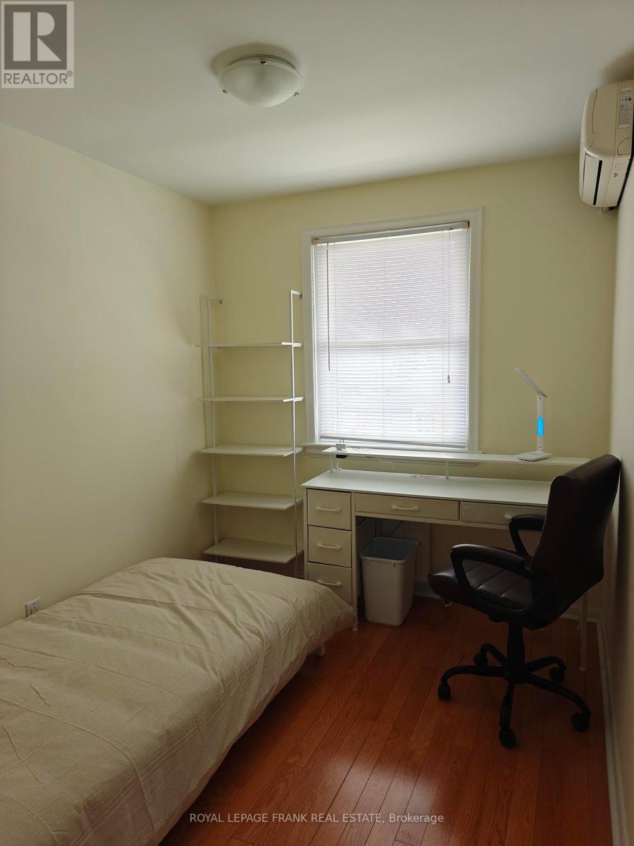 Unit Room 8 - ROOM #8 - 374 CENTRAL PARK BOULEVARD S, Oshawa 2