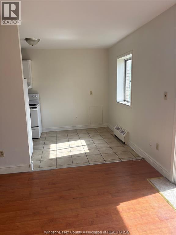 Unit 210 - 6490 WYANDOTTE East, Windsor 5