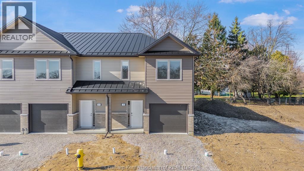 20 MAGNOLIA LANE, Chatham 2