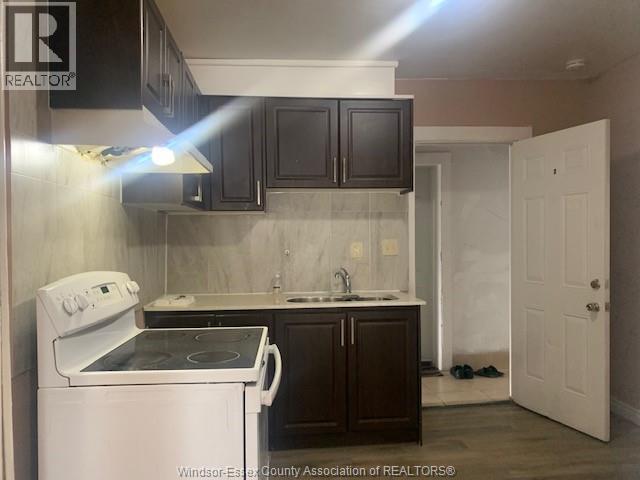 Unit 2 - 1006 WINDSOR AVENUE, Windsor 2