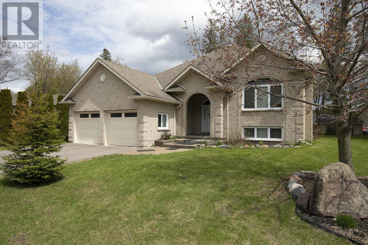 4 Parkdale DR, Sault Ste. Marie 3