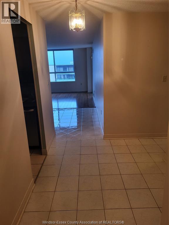 Unit 1707 - 75 RIVERSIDE DRIVE East, Windsor 5
