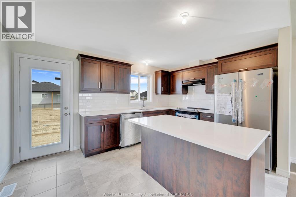 Unit MAIN - 397 HEMLOCK LANE, Lakeshore 5