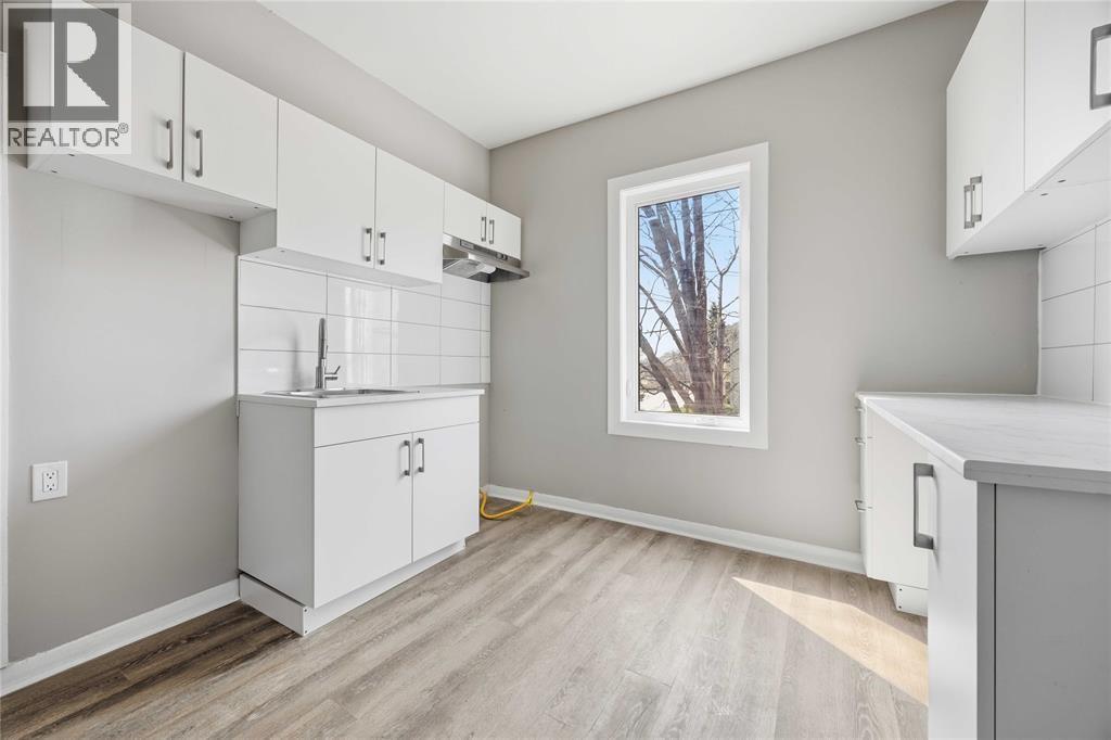 Unit 5 - 131 Margaret AVENUE, Wallaceburg 3