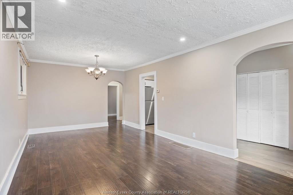 Unit MAIN - 835 MOY AVENUE, Windsor 2