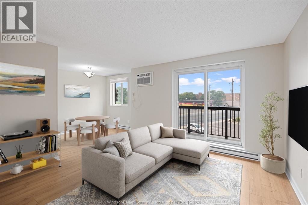 Unit 306 - 3950 WYANDOTTE STREET East, Windsor 5