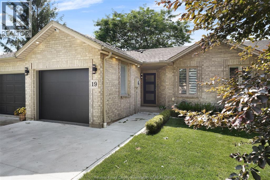 19 MALIBU DRIVE, Leamington 3