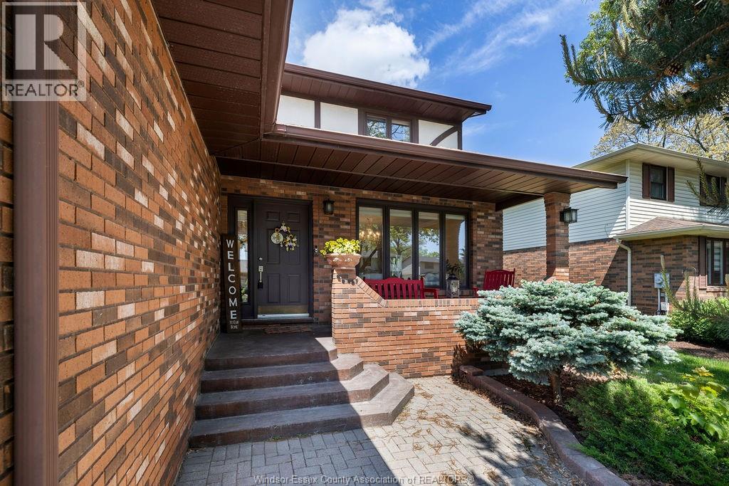 534 MICHAEL CRESCENT, LaSalle 4