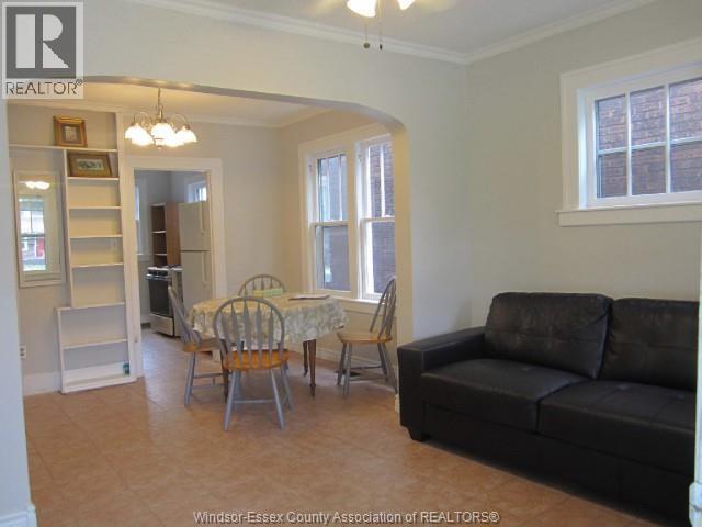 743 RANDOLPH, Windsor 3