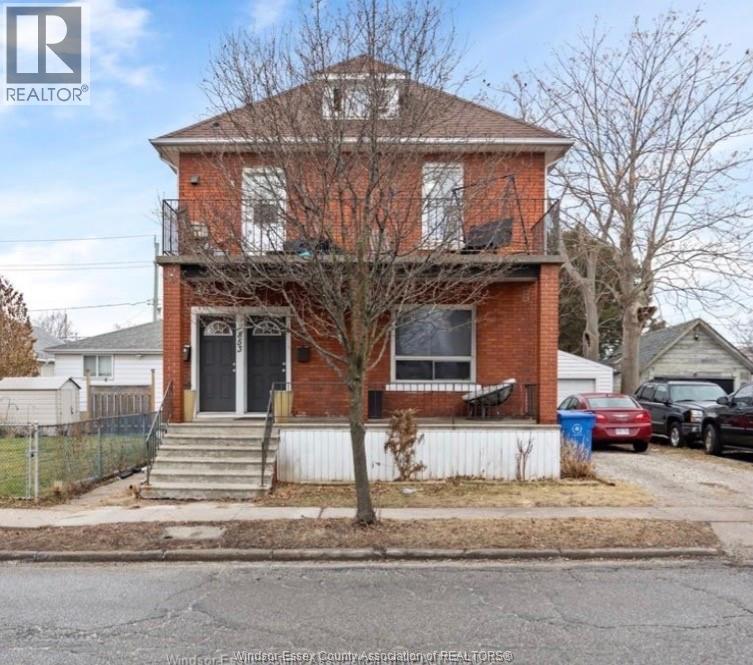 Unit 2 - 853 PILLETTE, Windsor 1