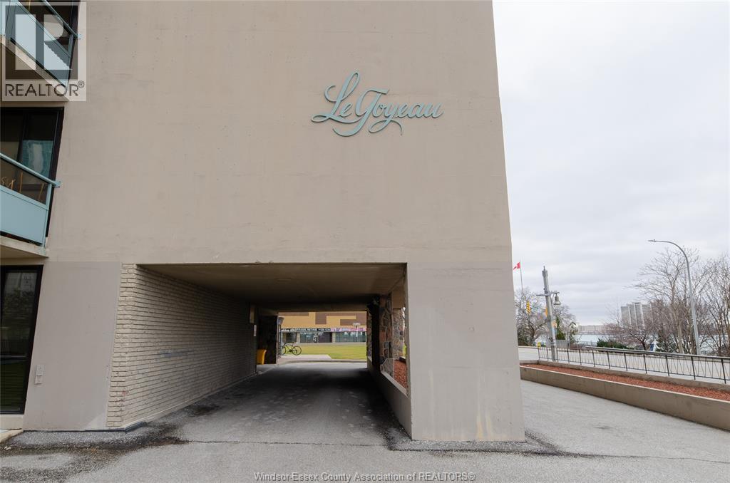 Unit 312 - 111 RIVERSIDE DRIVE, Windsor 5