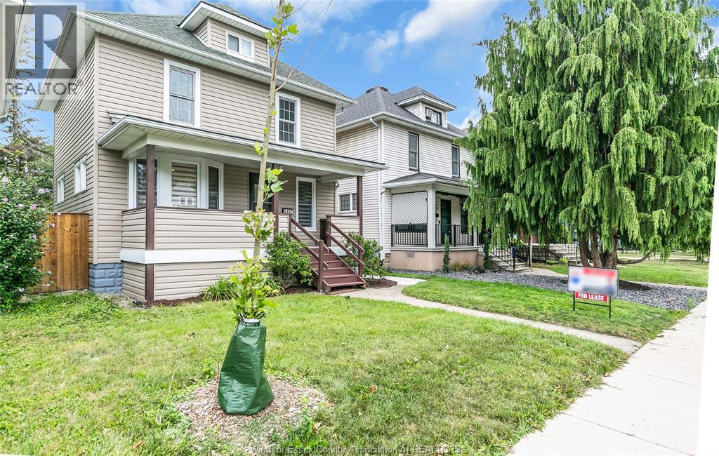 1457 DOUGALL, Windsor 2