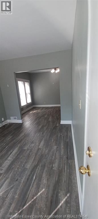 Unit 2 - 387 PARTINGTON, Windsor 3