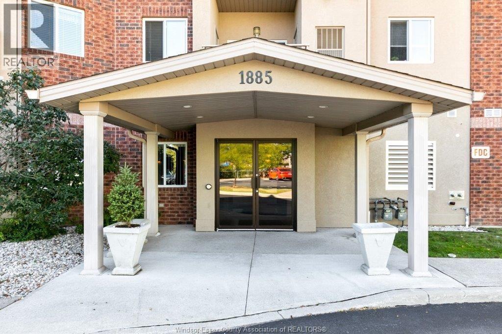 Unit 108 - 1885 WESTVIEW PARK BOULEVARD, LaSalle 3