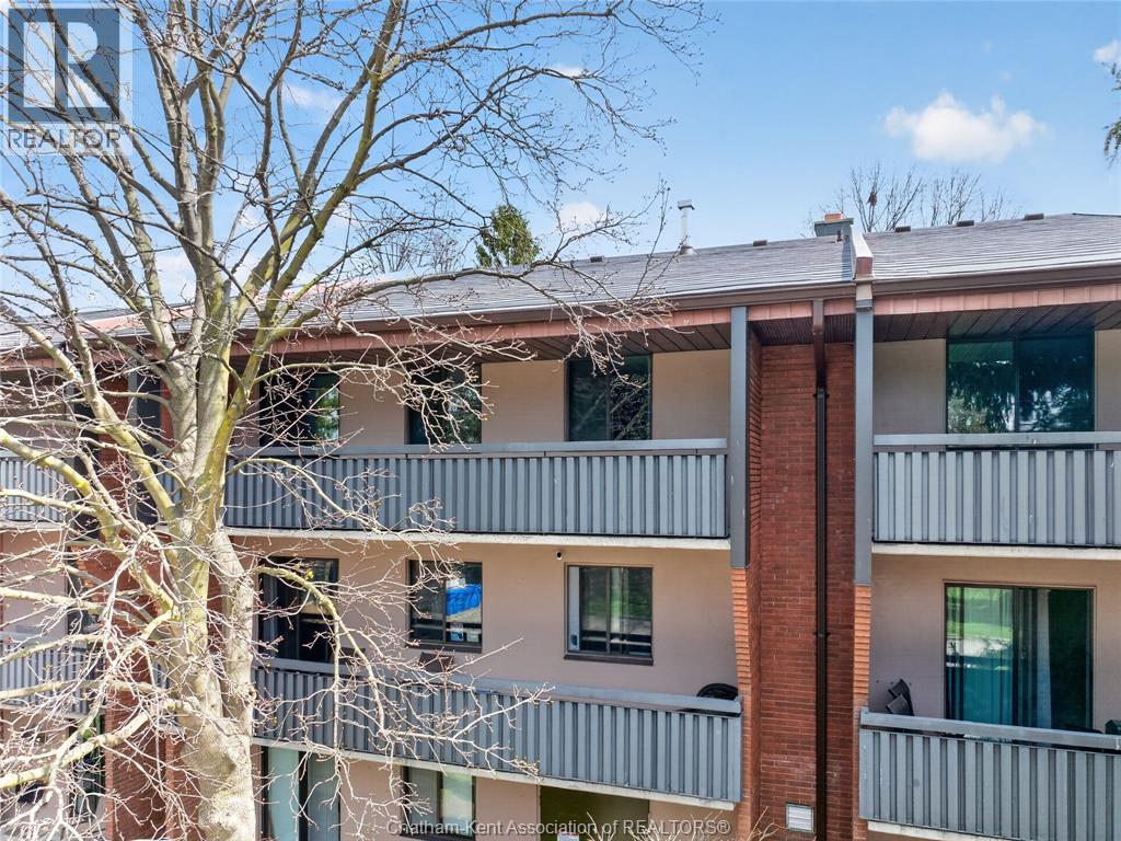 Unit 306 - 202 CAMPUS PARKWAY, Chatham 2