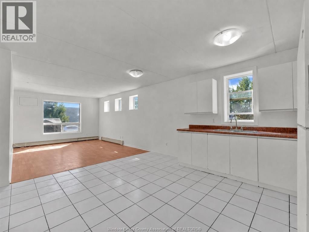 Unit 107 - 5830 Malden, LaSalle 5