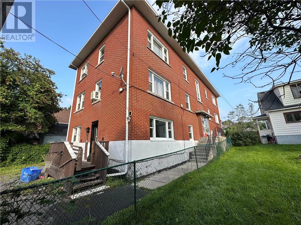 Unit 5 - 481 Ontario Street, Sudbury 2