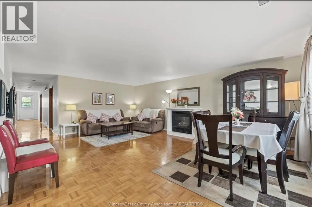 Unit Upper - 1637 Drouillard, Windsor 3