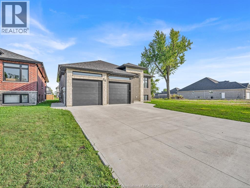 54 REDWOOD, Cottam 3