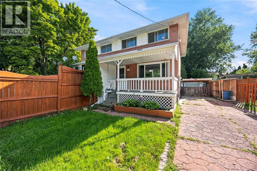 690 KEMBER AVENUE, Sarnia 1