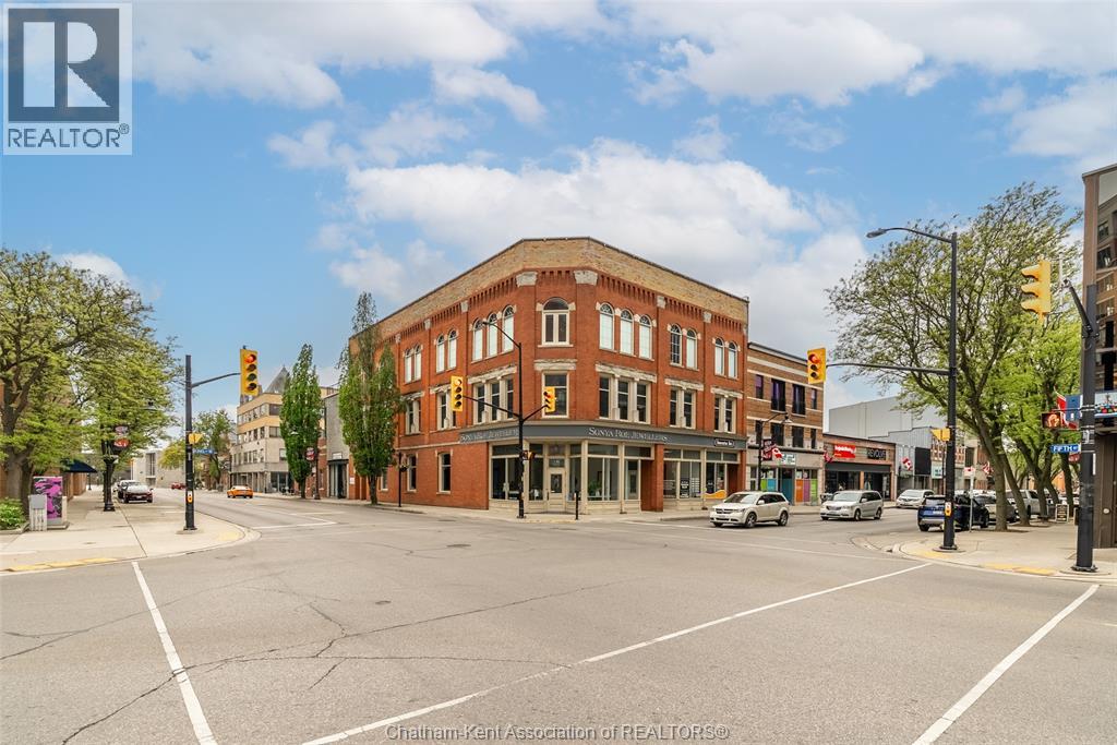 Unit 204 - 138 King STREET West, Chatham 2