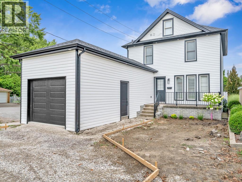 8385 RIVERSIDE DRIVE East, Windsor 3