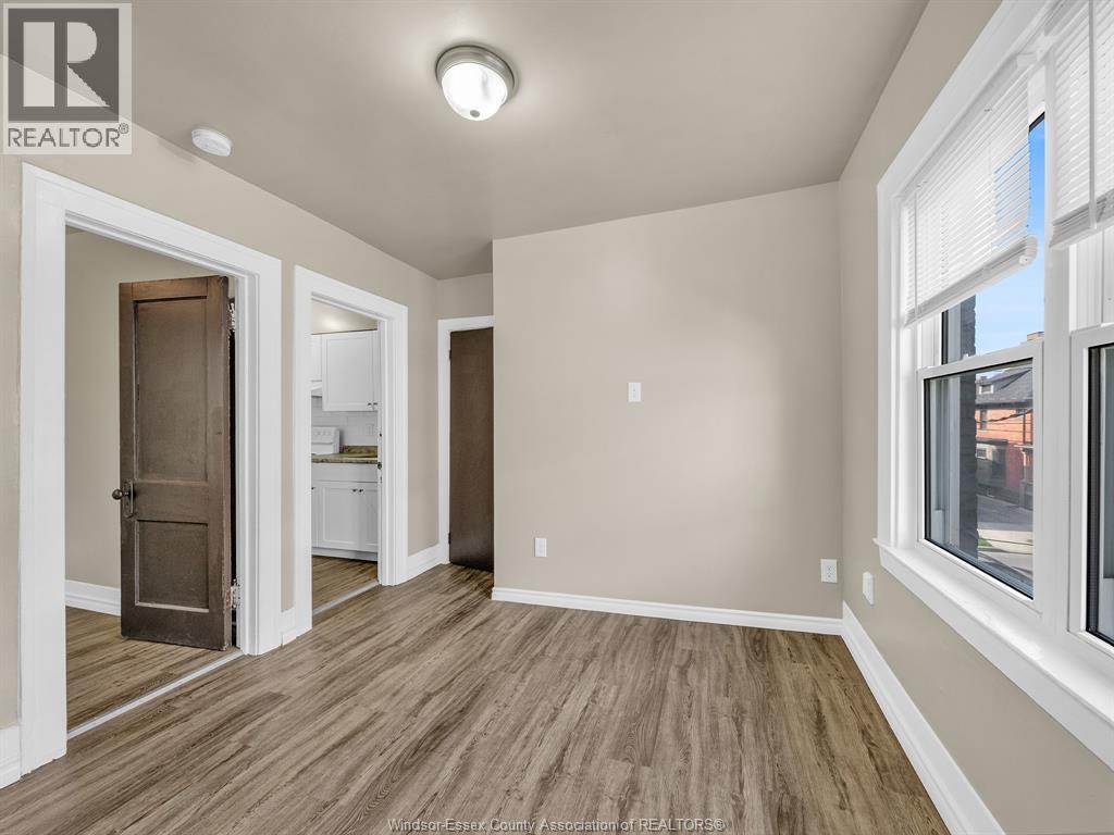669 Park, Windsor 4