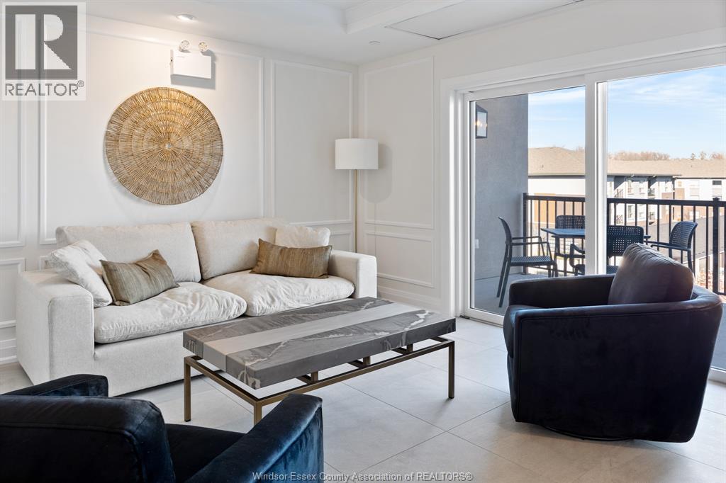 Unit 301 - 1740 A SPRUCEWOOD AVENUE, LaSalle 4