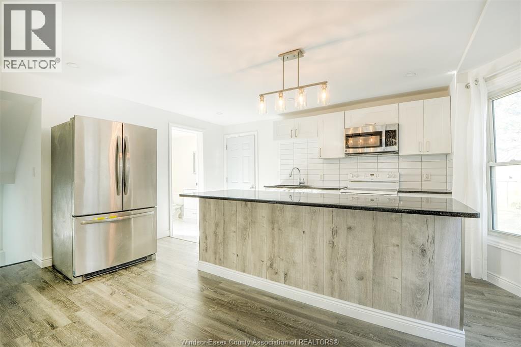 Unit LOWER - 3076 SANDWICH, Windsor 4