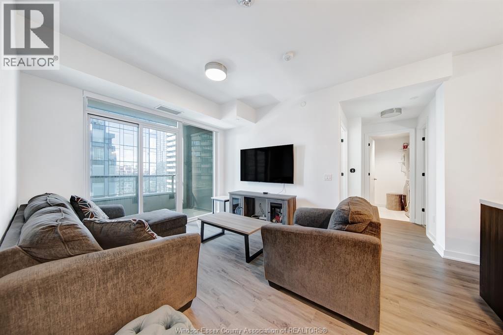 Unit 1205 - 435 WELLINGTON STREET West, Toronto 5