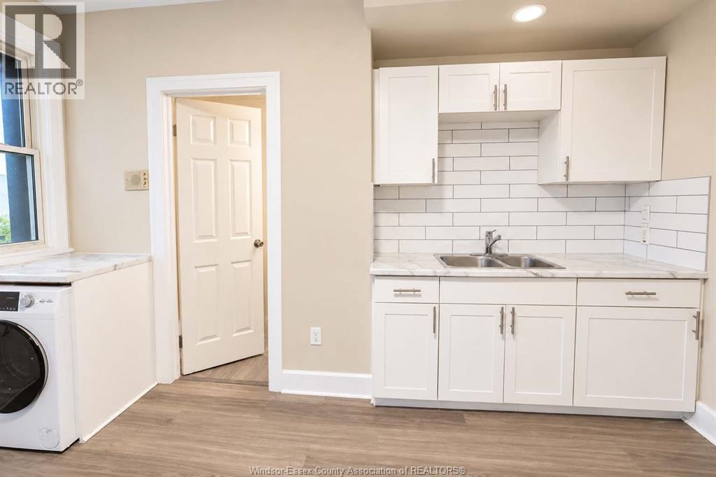 Unit 3 - 1286 PARENT AVENUE, Windsor 5