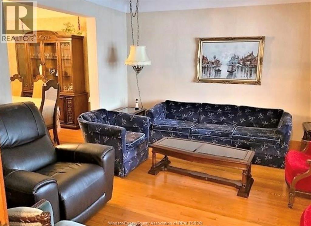 972 PARENT, Windsor 2
