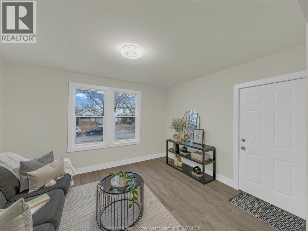 Unit 3 - 557 Cameron, Windsor 2