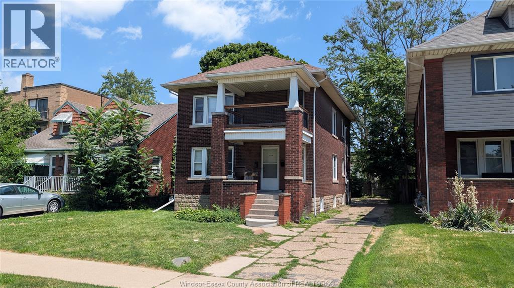 Unit UPPER - 322 PARTINGTON, Windsor 2