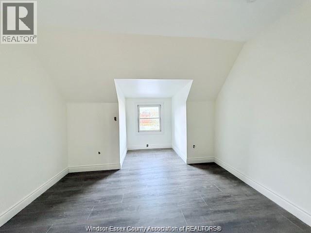 Unit 201 - 691 OUELLETTE, Windsor 5