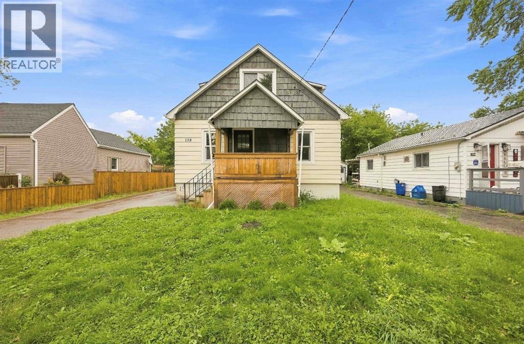 138 SUTTON STREET, Sarnia 2