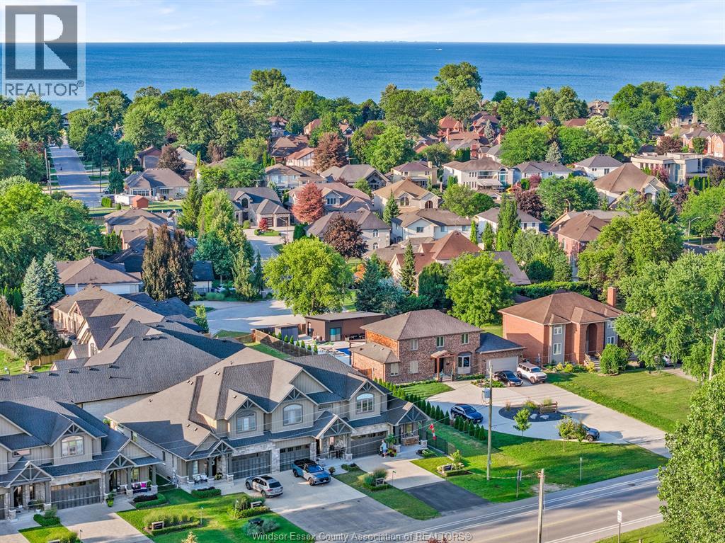 240 OLD TECUMSEH ROAD, Lakeshore 4