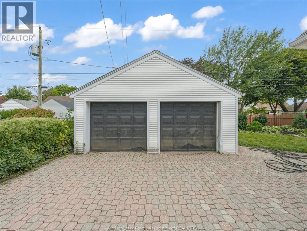 2584 CHILVER, Windsor 3