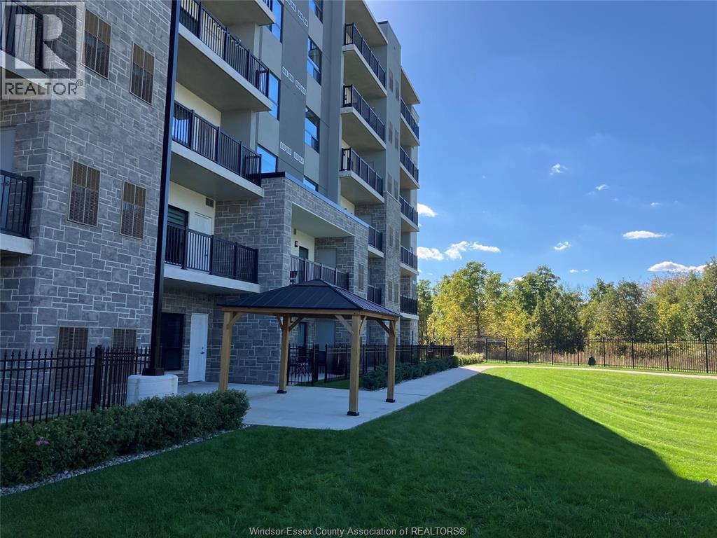 Unit 302 - 3290 STELLA CRESCENT, Windsor 2