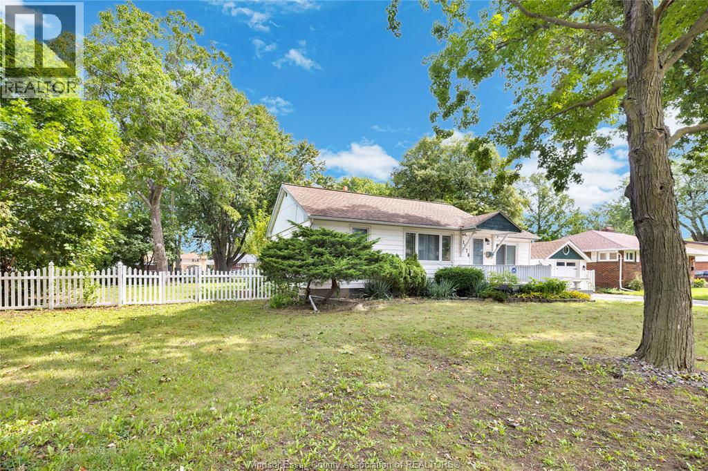 2778 PRINCESS, Windsor 3
