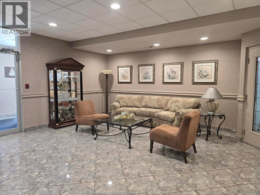 Unit 1004 - 4789 RIVERSIDE, Windsor 2