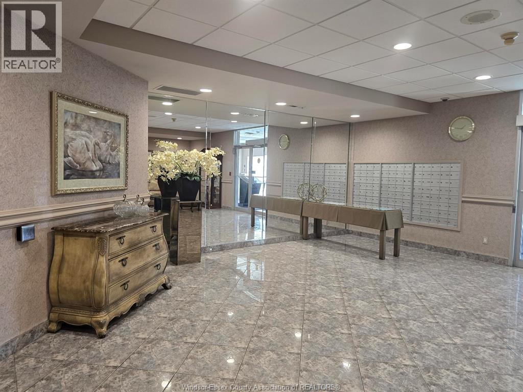 Unit 1004 - 4789 RIVERSIDE, Windsor 3