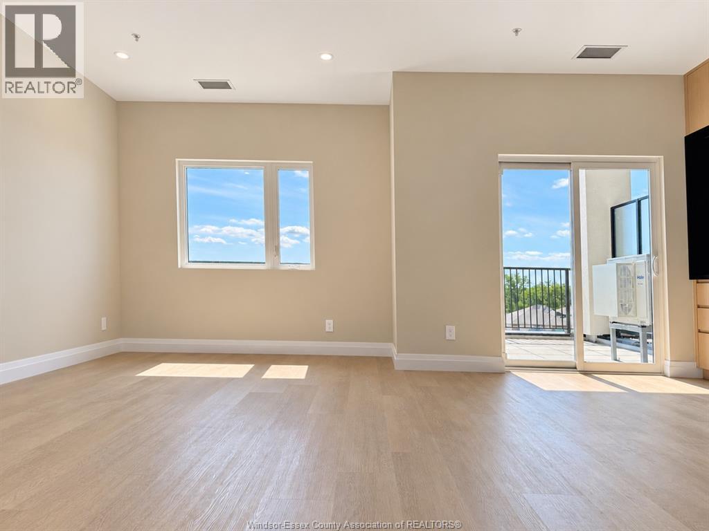 Unit 483 - 4300 LAURIER PARKWAY, LaSalle 2