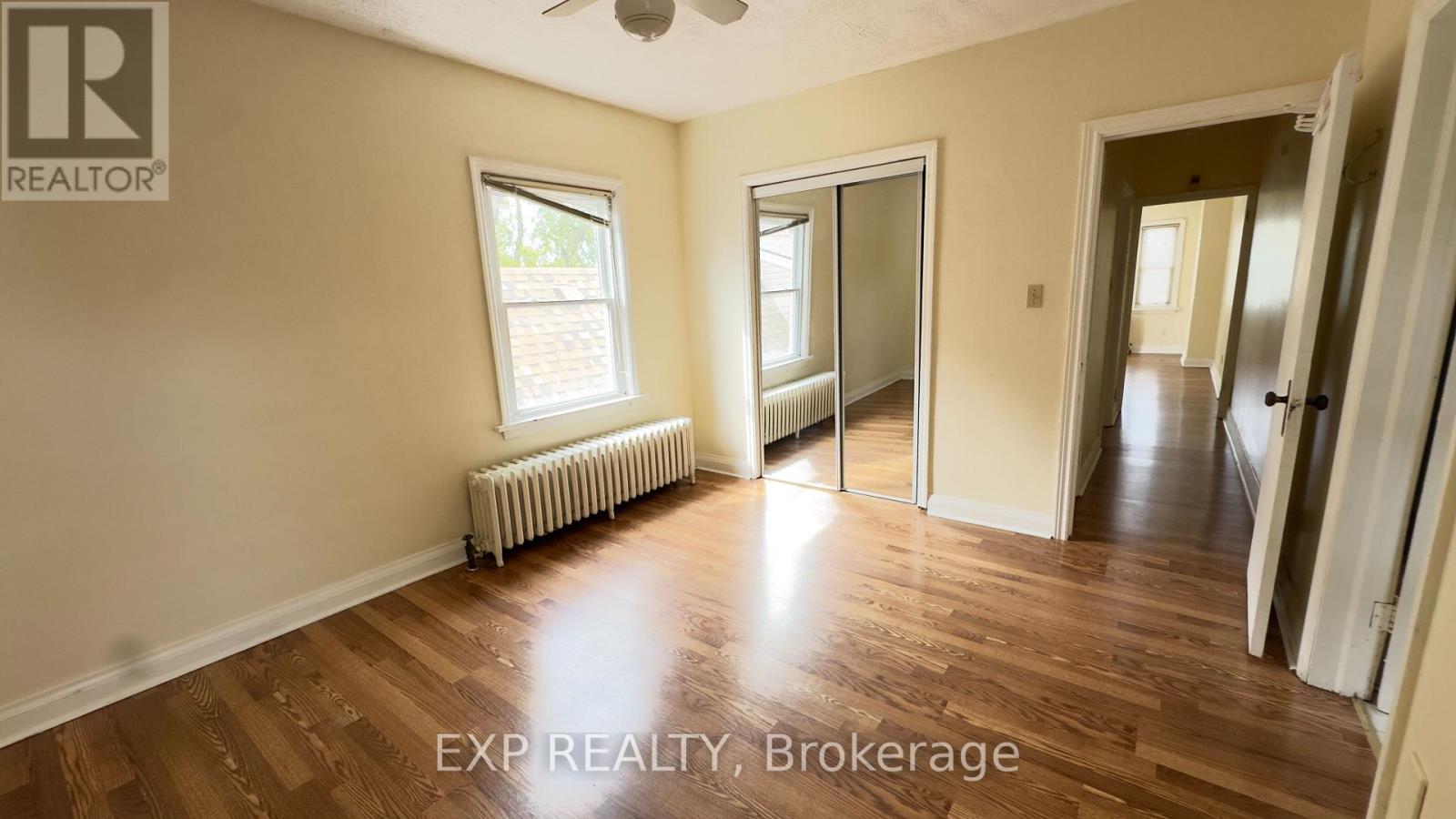 B 2ND FLOOR - 2 SOUTH DRIVE S, St. Catharines (Old Glenridge) 2
