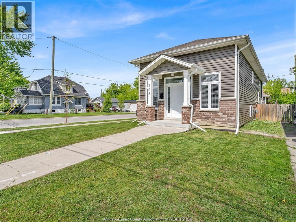 702 Lesperance ROAD, Tecumseh 2